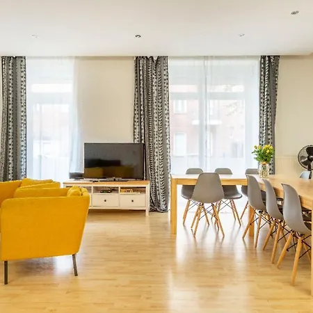 Big Aprtment In Berlin-friedrichshain *