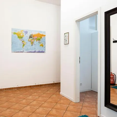 Big Aprtment In Berlin-friedrichshain Apartmán