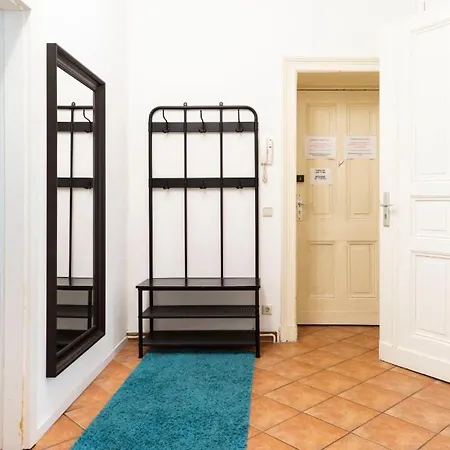 Big Aprtment In Berlin-friedrichshain *