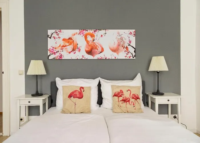 Big Aprtment In Berlin-friedrichshain דירה